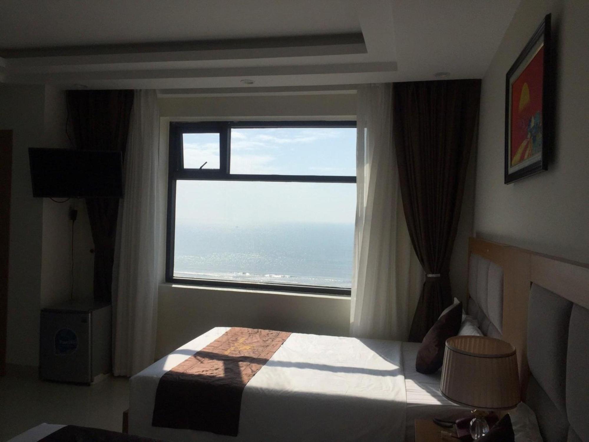 Royal Hotel ซำเซิน ภายนอก รูปภาพ