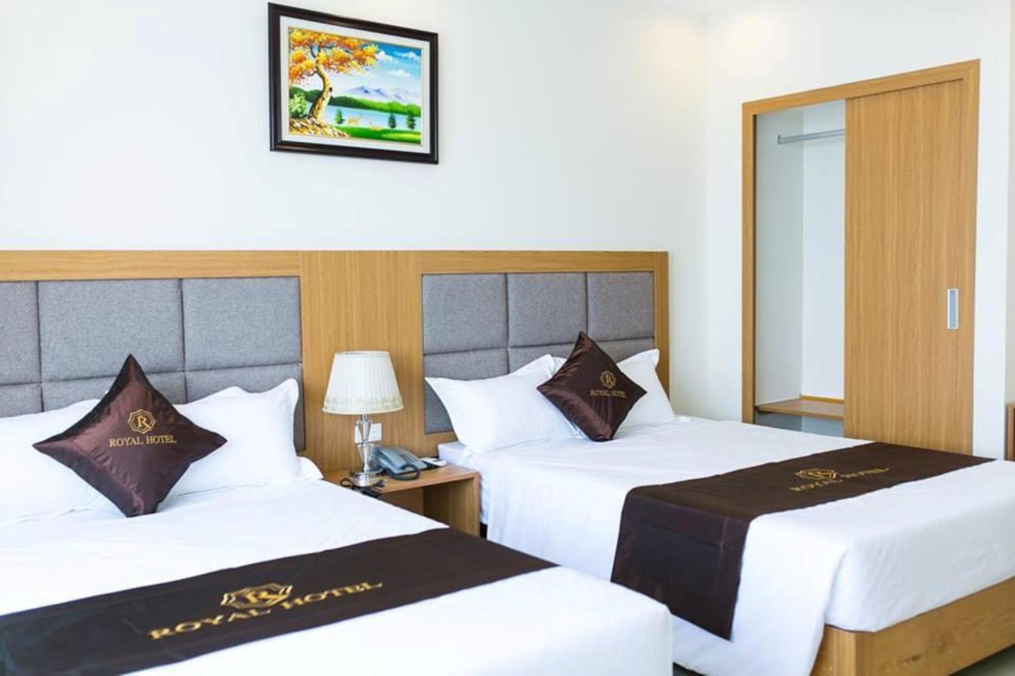 Royal Hotel ซำเซิน ภายนอก รูปภาพ