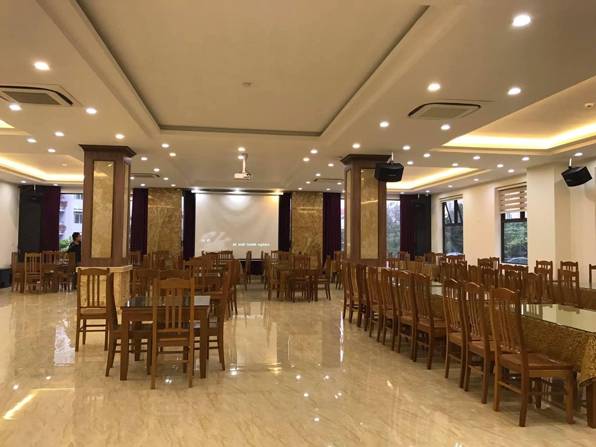 Royal Hotel ซำเซิน ภายนอก รูปภาพ